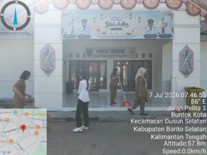 Kegiatan Memelihara Kebersihan Lingkungan Kantor (ASRI)